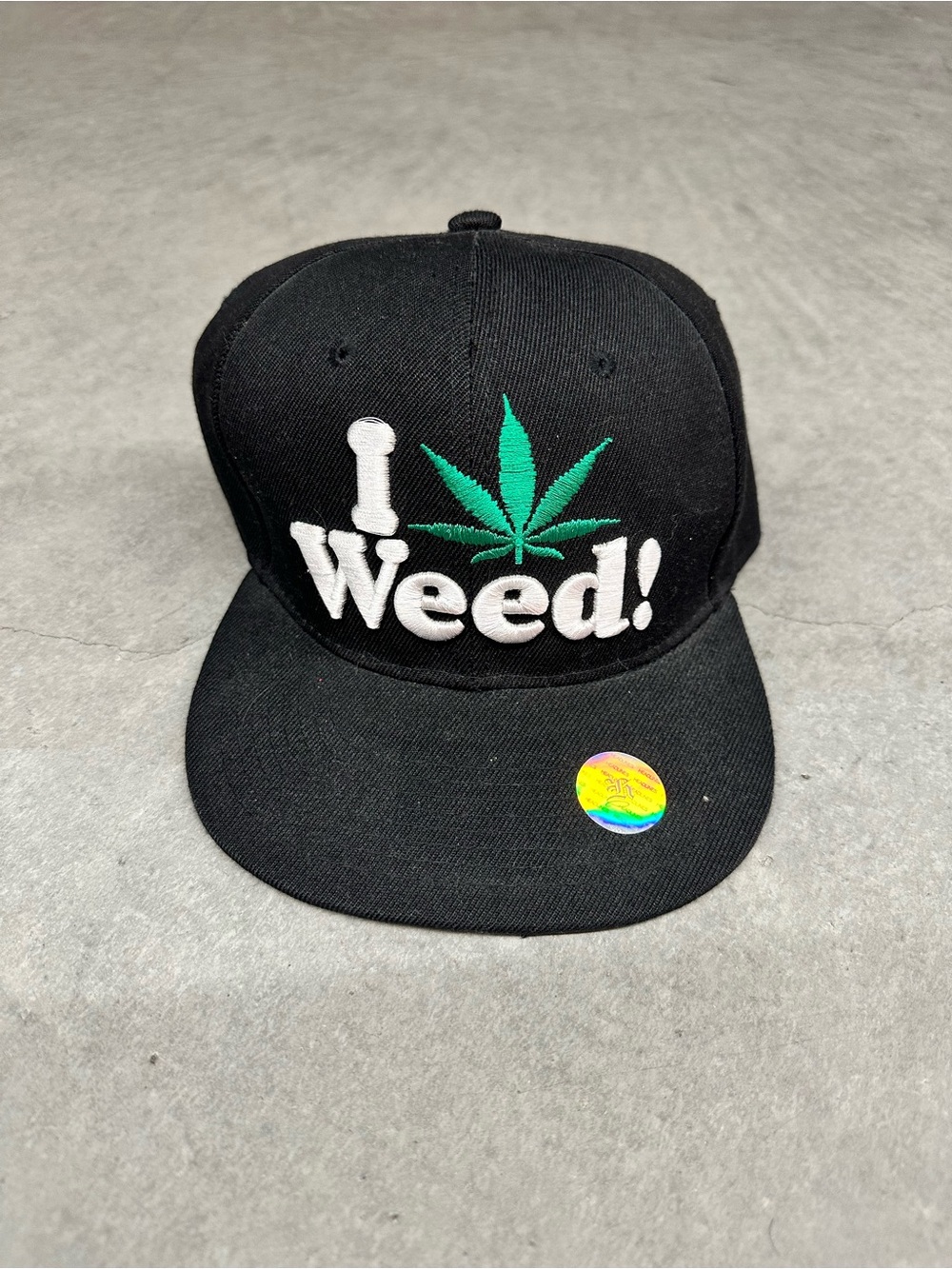 Black 'I Weed!' Snapback Hat with Green Leaf Embroidery